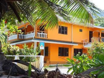 Bed & Breakfast Georgina's 3*